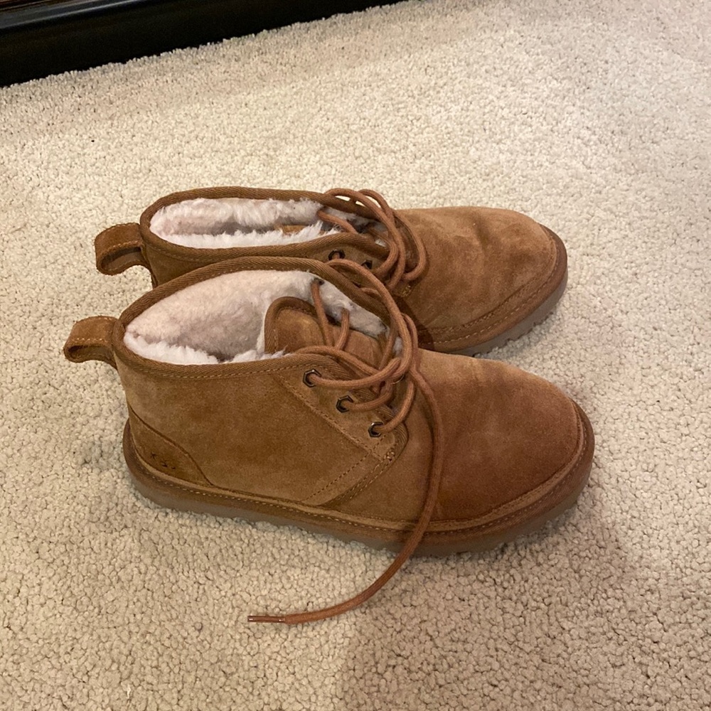 Neumel Uggs